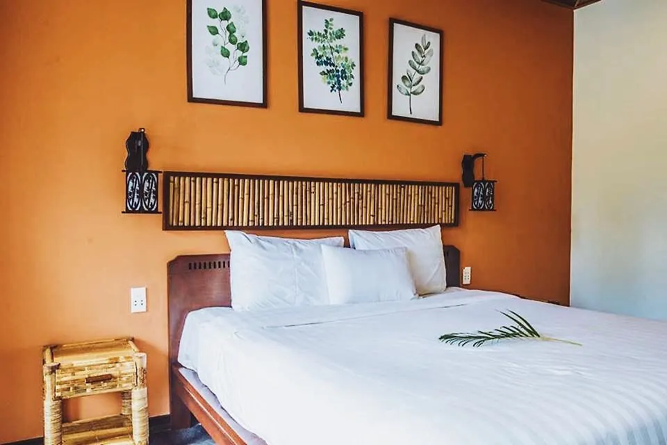 Hotel The Shoreline Stay Hoi An Vietnam